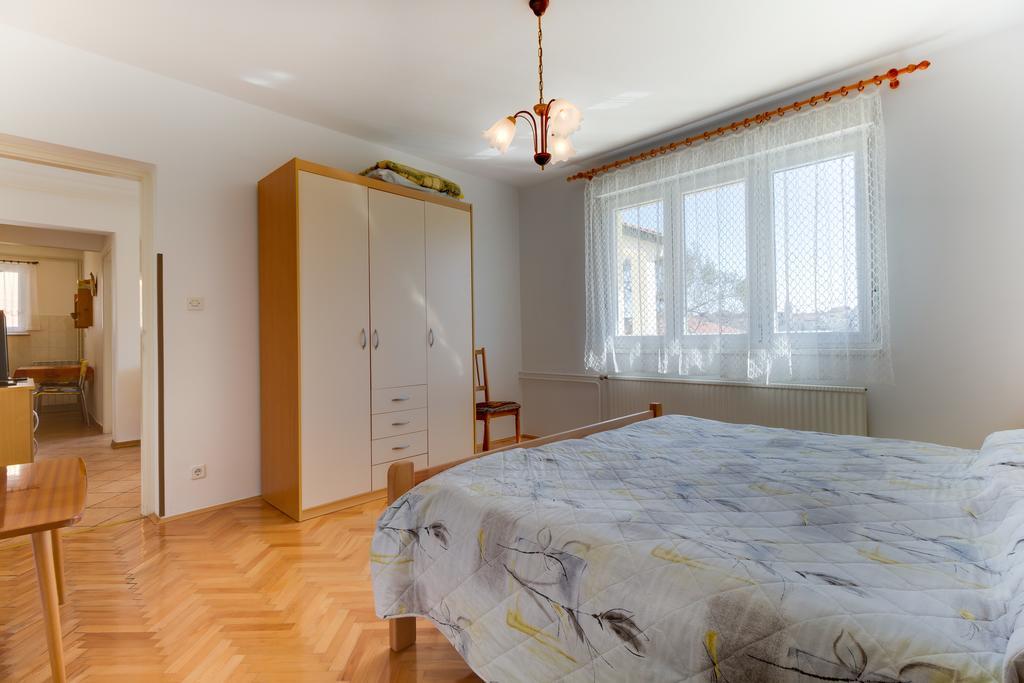 Apartmani Dorita Mali Losinj Bagian luar foto